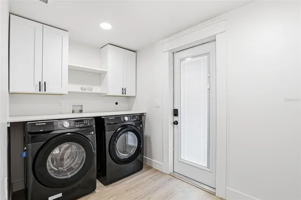 $617,700 | 301 81st Avenue Northeast, St. Petersburg, FL 33702