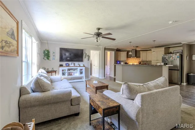 $210,000 | 20602 Laramie Road, St. Robert, MO 65584