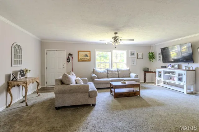 $210,000 | 20602 Laramie Road, St. Robert, MO 65584