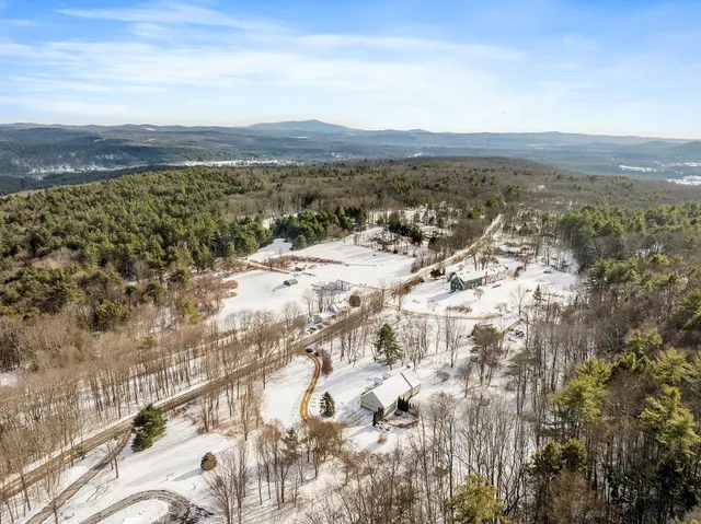 $699,900 | 692 Old Walpole Road, Surry, NH 03431