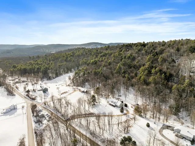 $699,900 | 692 Old Walpole Road, Surry, NH 03431