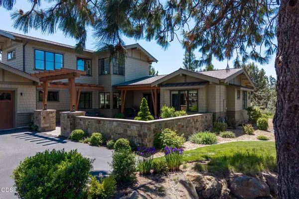 $1,675,000 | 61525 Meeks Trail, Bend, OR 97702