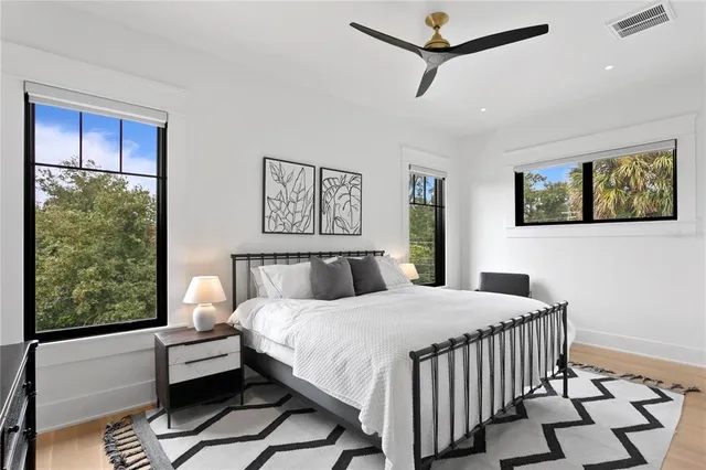 $20,000 | 319 West Frances Avenue, Tampa, FL 33602