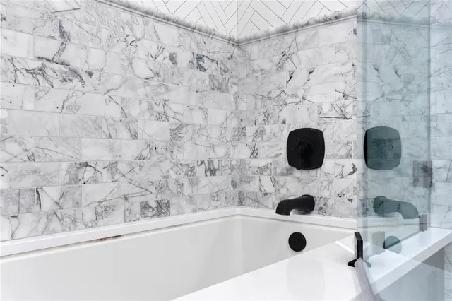 $20,000 | 319 West Frances Avenue, Tampa, FL 33602