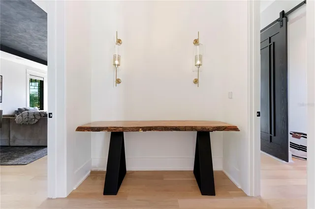 $20,000 | 319 West Frances Avenue, Tampa, FL 33602