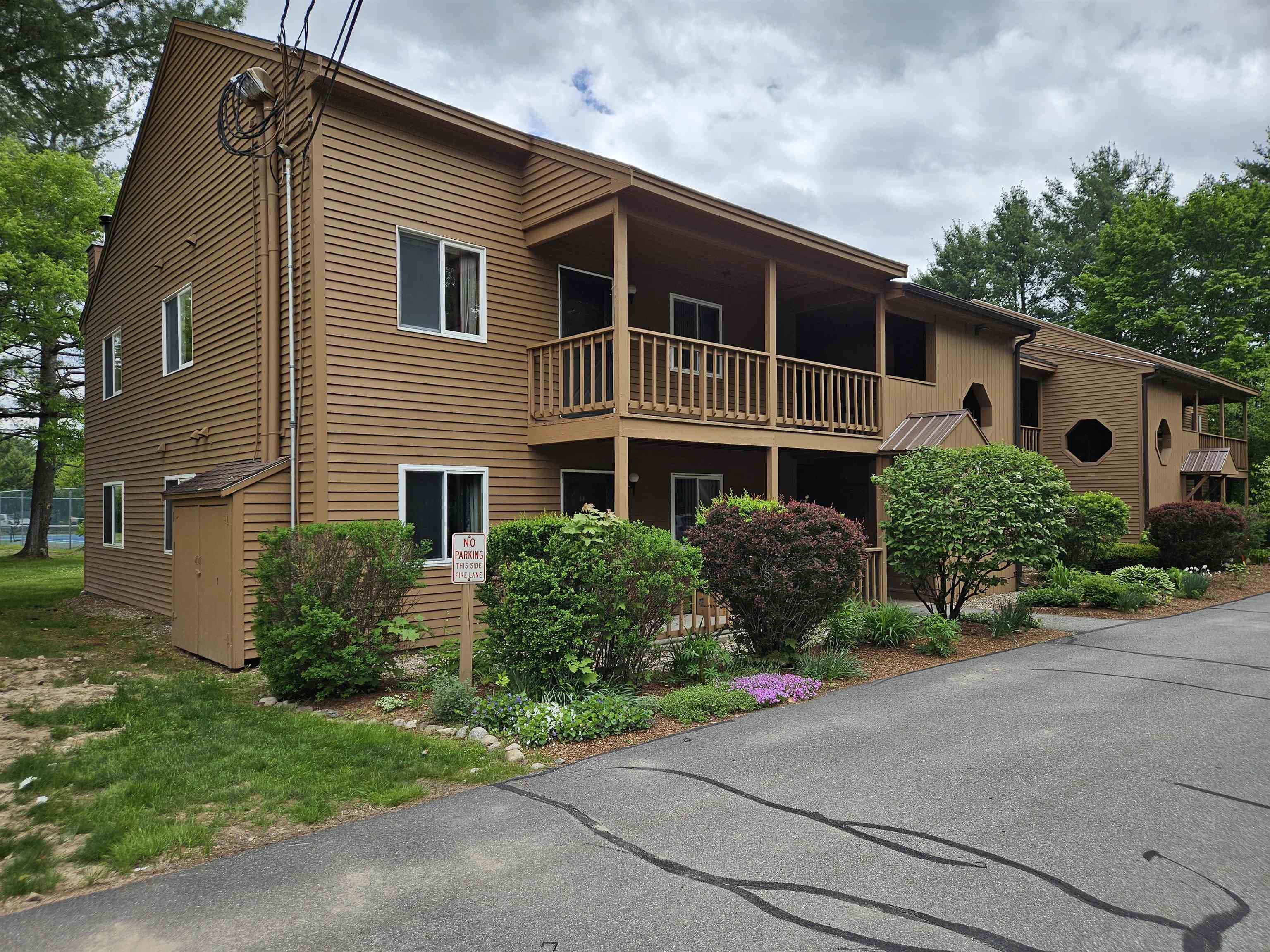 11 Robin Road, Unit 1 Lincoln, NH 03251 - Photo 1 of 8