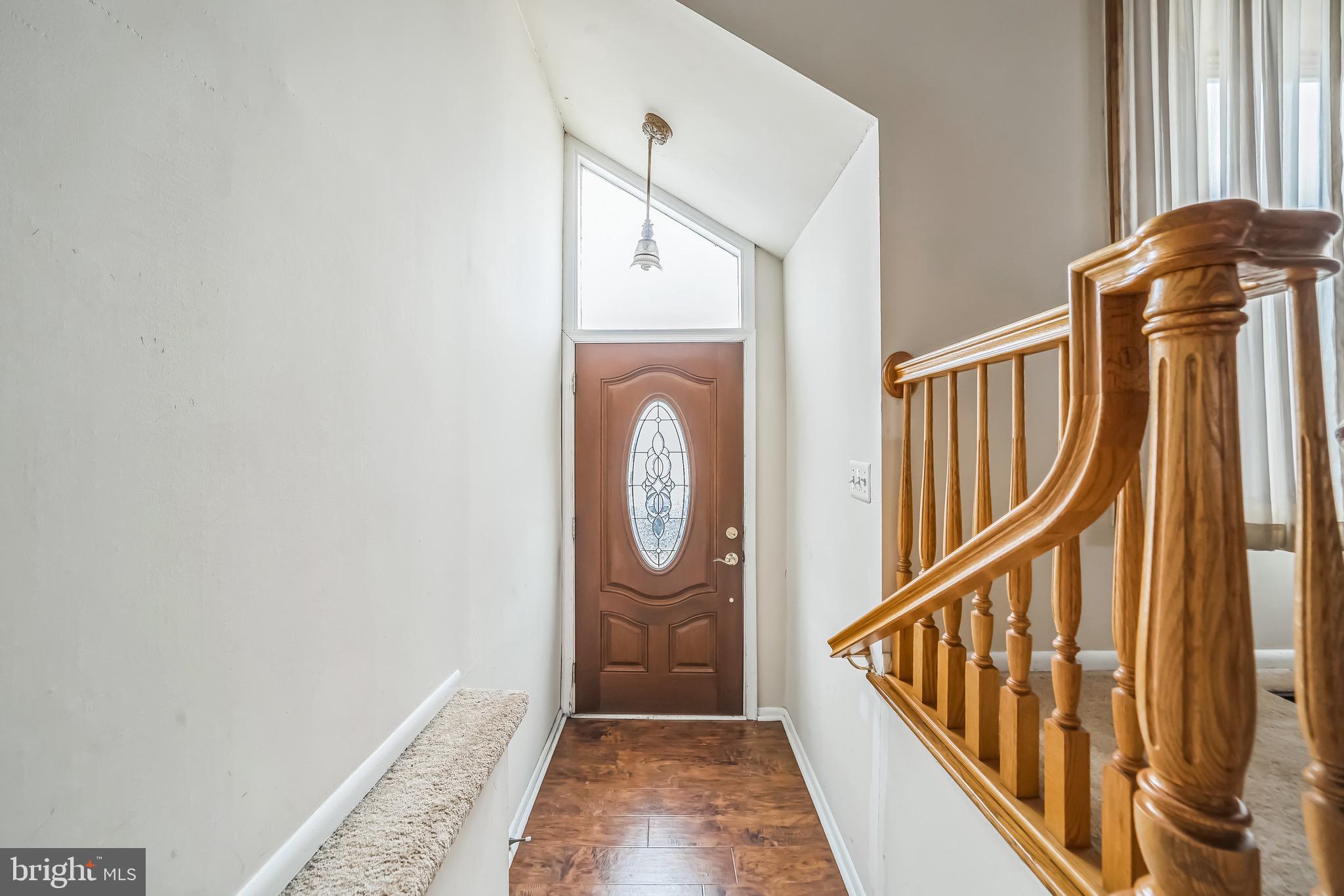10810 Perrin Road Philadelphia, PA 19154 - Photo 5 of 37
