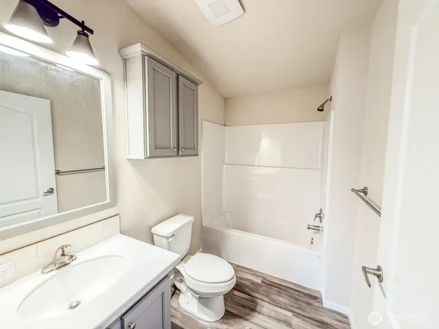 $377,900 | 2108 Crystal Mt. Dr. Drive, Unit 86, Enumclaw, WA 98022