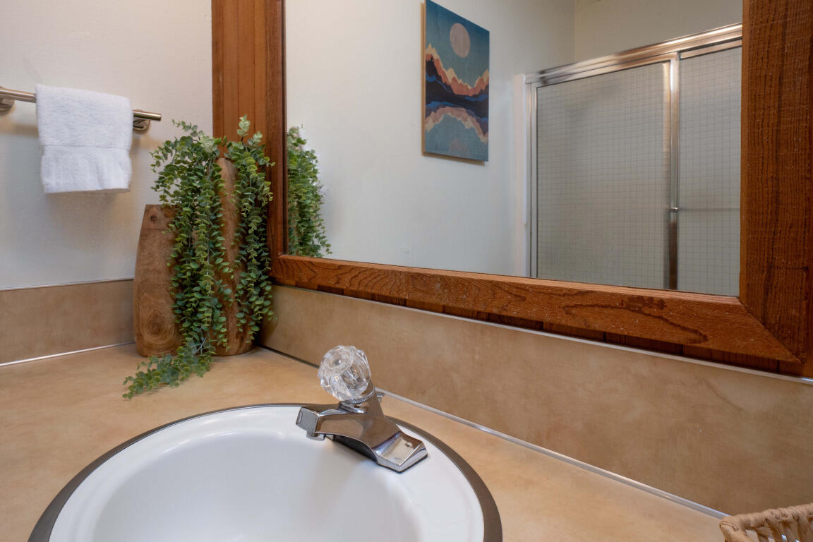 70701 Pasque Flower, Unit SM 94 Black Butte Ranch, OR 97759 - Photo 17 of 26