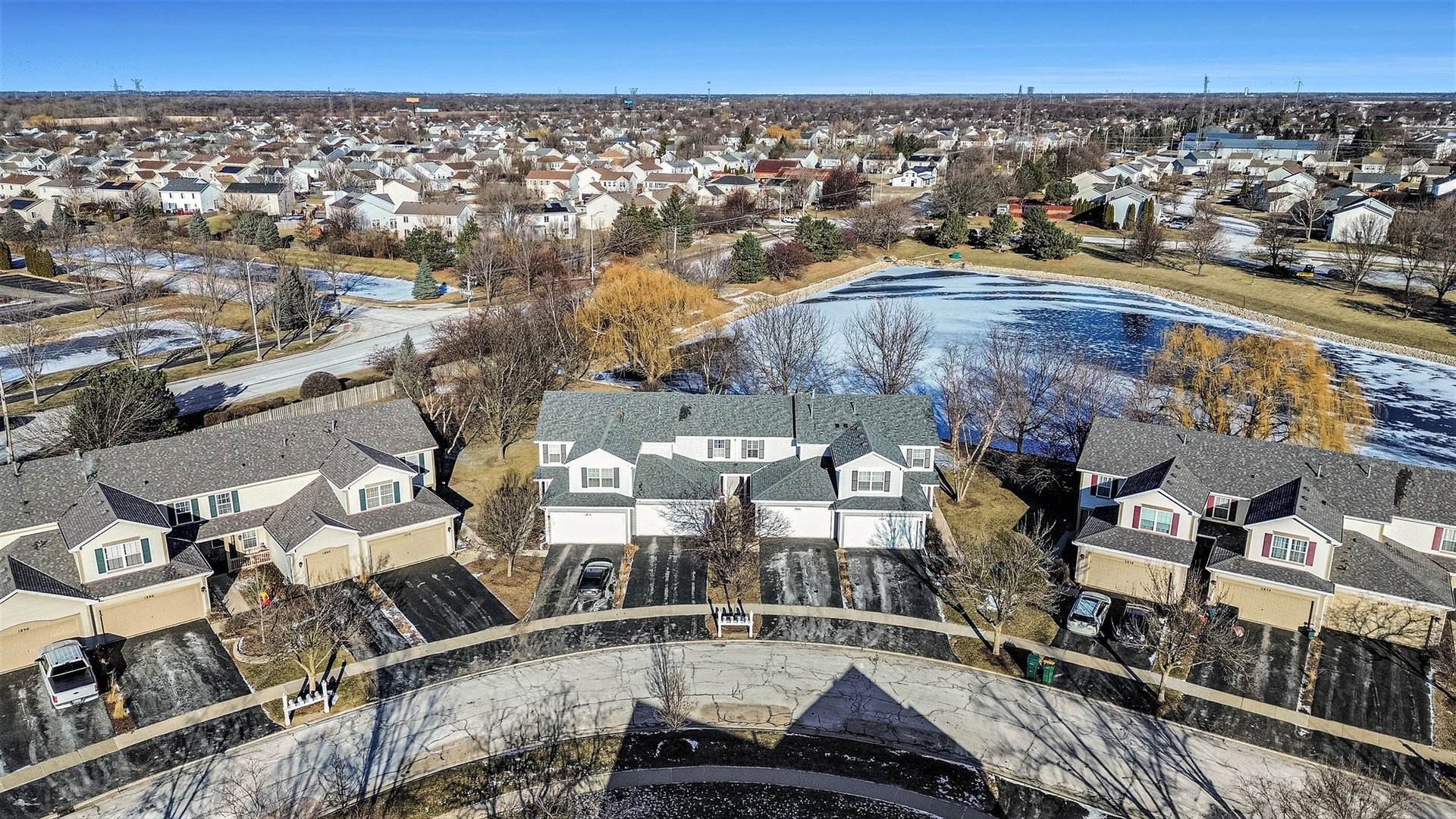 1870 North Wentworth Circle Romeoville, IL 60446 - Photo 22 of 24