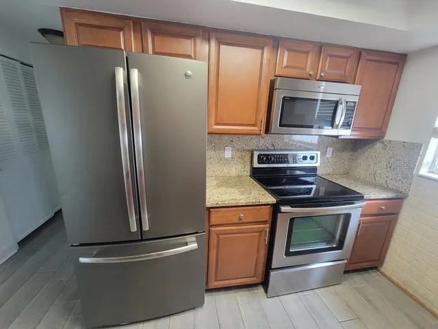 $1,800 | 7730 Wicklow Street, New Port Richey, FL 34653