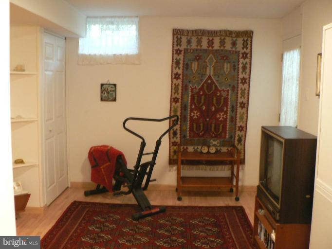 13918 Notley Road Silver Spring, MD 20904 - Photo 15 of 25 Bedroom #5