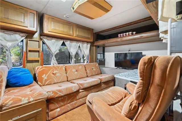 $125,000 | 5226 East 28th Terrace, Kansas City, MO 64128