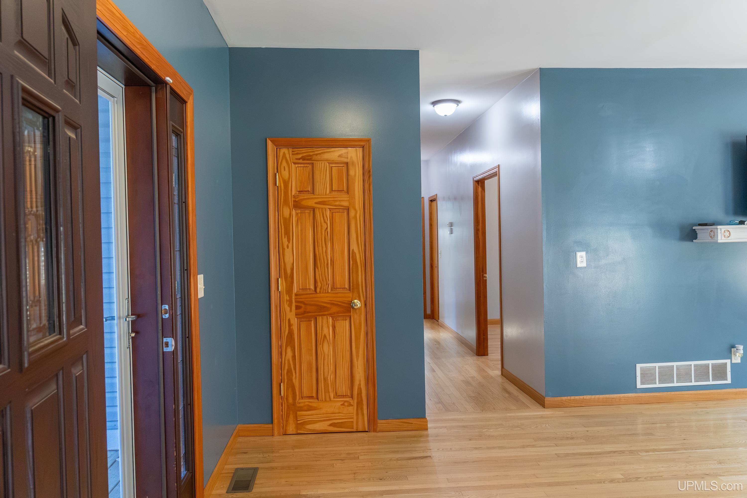 25659 South Entry Road Chassell, MI 49916 - Photo 3 of 70 Gallery Image 3
