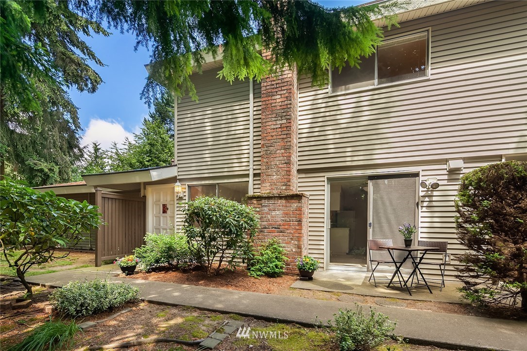 424 214th Street Southwest, Unit 24C Bothell, WA 98021 - Photo 1 of 15