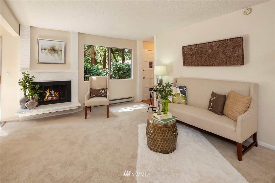 424 214th Street Southwest, Unit 24C Bothell, WA 98021 - Photo 3 of 15