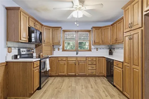 $155,000 | 2816 South Overton Avenue, Independence, MO 64052