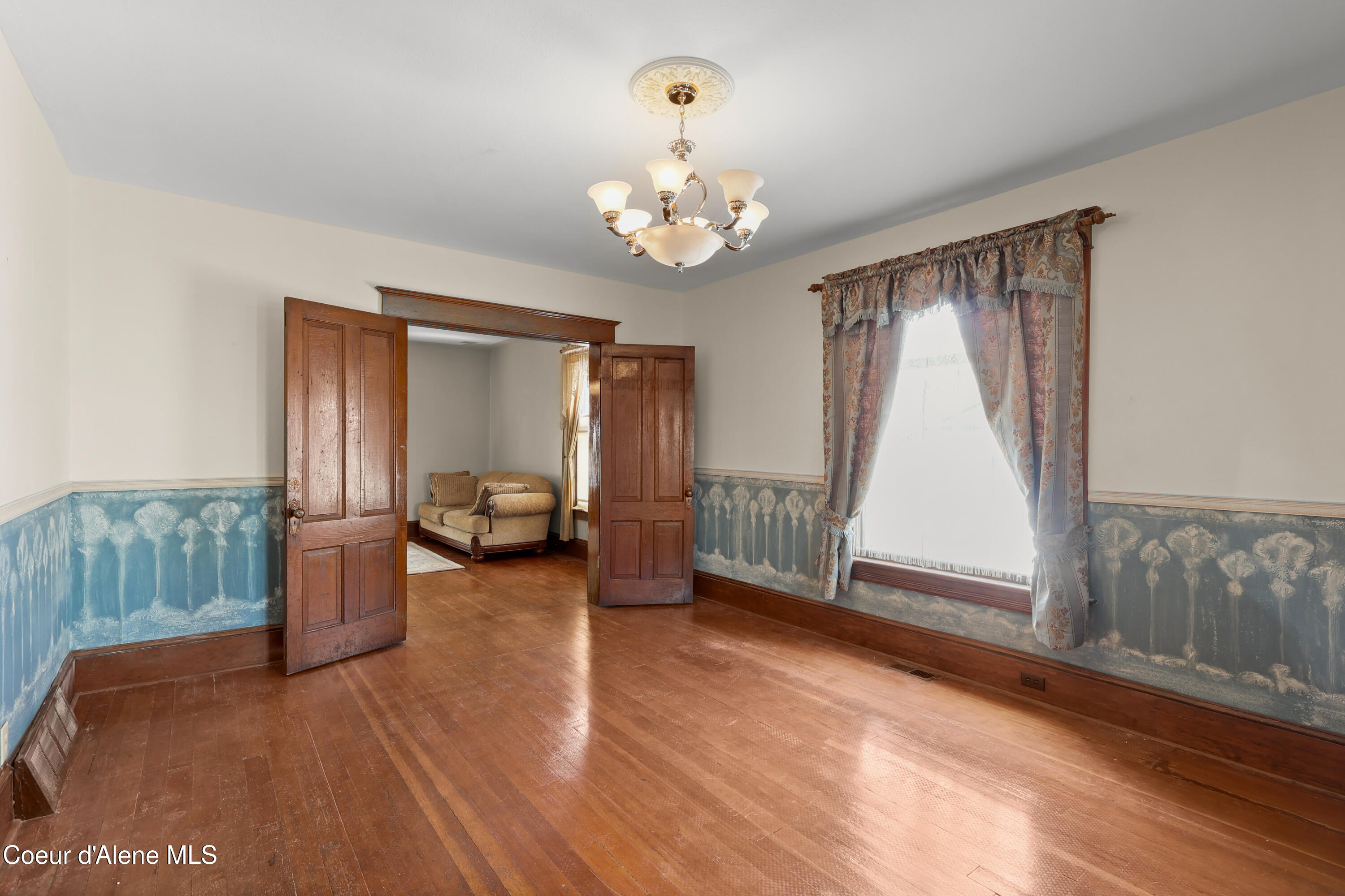 211 2nd Street Wallace, ID 83873 - Photo 7 of 26 Dining Room