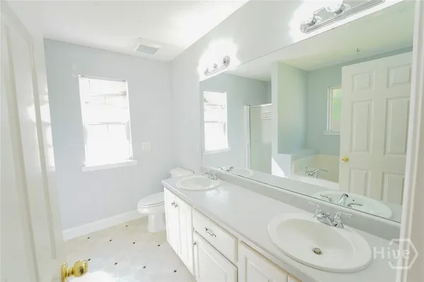 $2,400 | 701 Laurel Hill Circle, Richmond Hill, GA 31324