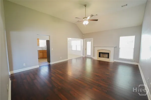 $2,400 | 701 Laurel Hill Circle, Richmond Hill, GA 31324