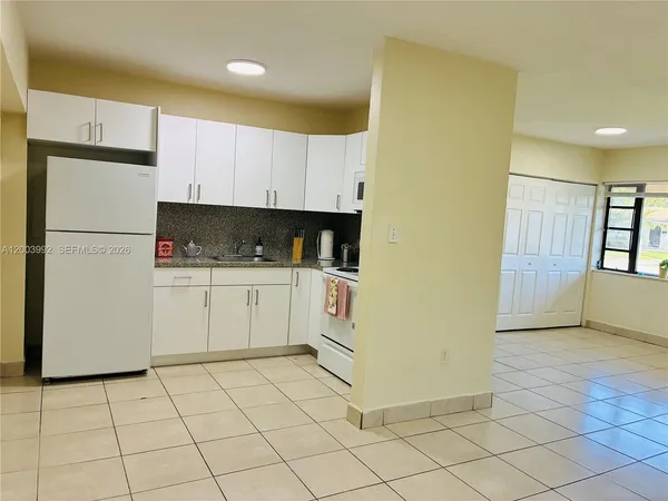 $3,350 | 275 Northwest 190th Street, Miami Gardens, FL 33169