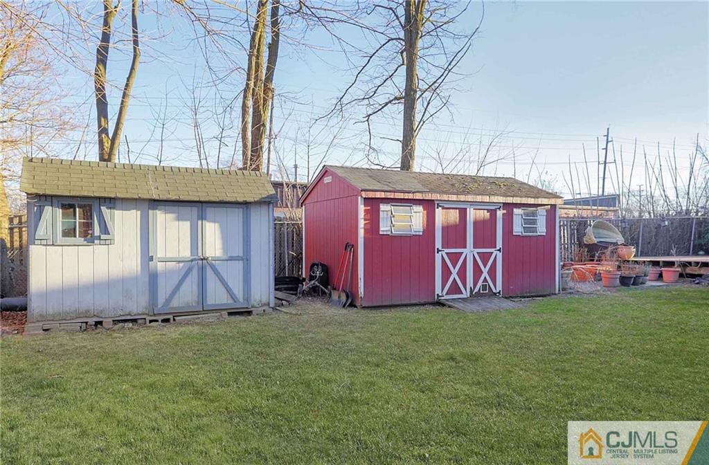 377 Halsey Road North Brunswick, NJ 08902 - Photo 20 of 25 Gallery Image 20