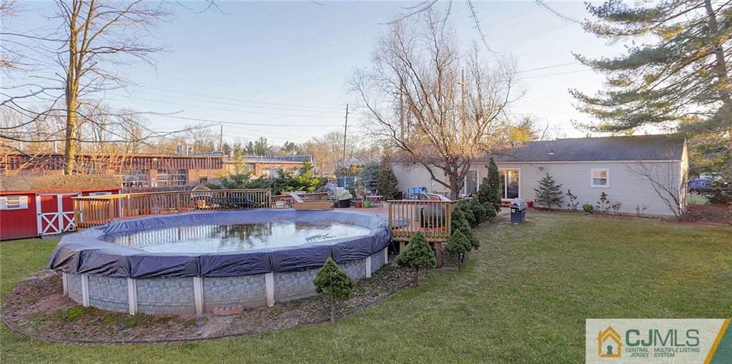 377 Halsey Road North Brunswick, NJ 08902 - Photo 22 of 25 Gallery Image 22