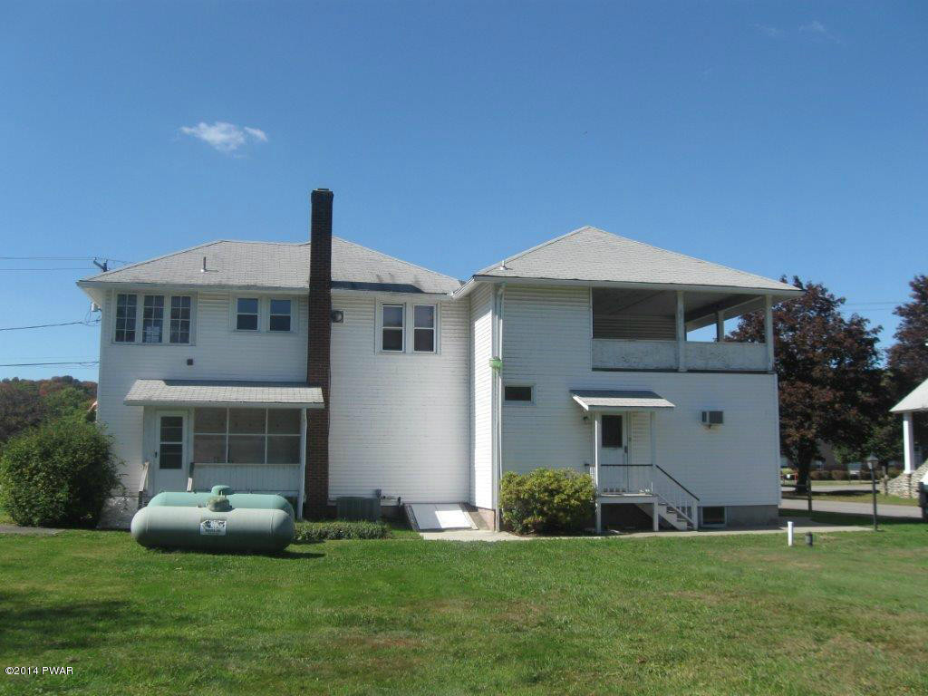 978 Main Street Newfoundland, PA 18445 - Photo 39 of 42