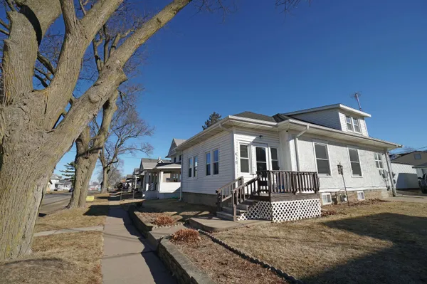 $152,000 | 419 North Main Street, Stockton, IL 61085