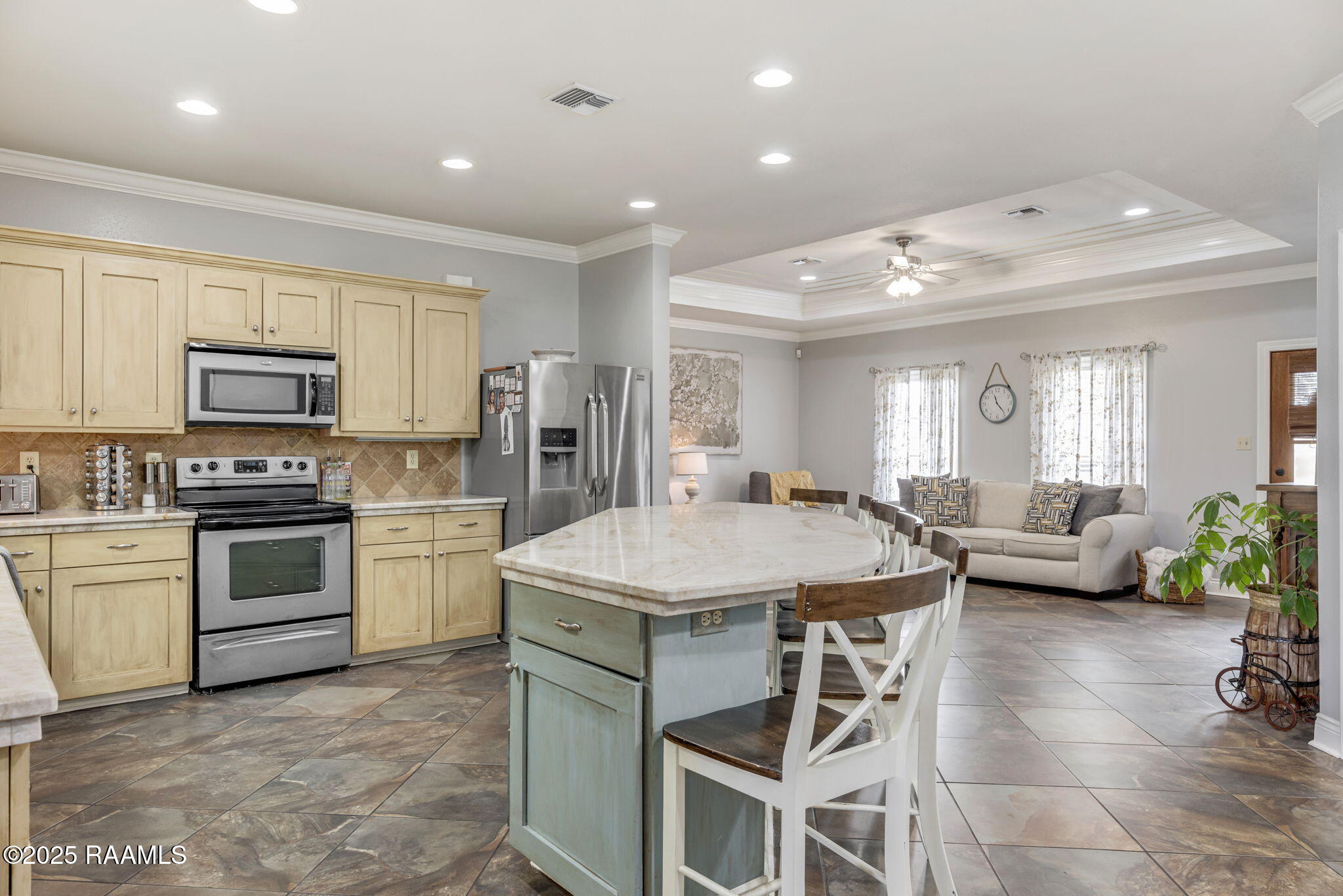 303 Sylvia Loop Scott, LA 70583 - Photo 11 of 33 10-web-or-mls-303 Sylvia Loop-10