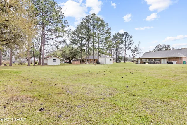 $369,000 | 303 Sylvia Loop, Scott, LA 70583
