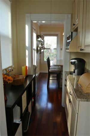 38 Stanton Road, Unit 3 Brookline, MA 02445 - Photo 10 of 18