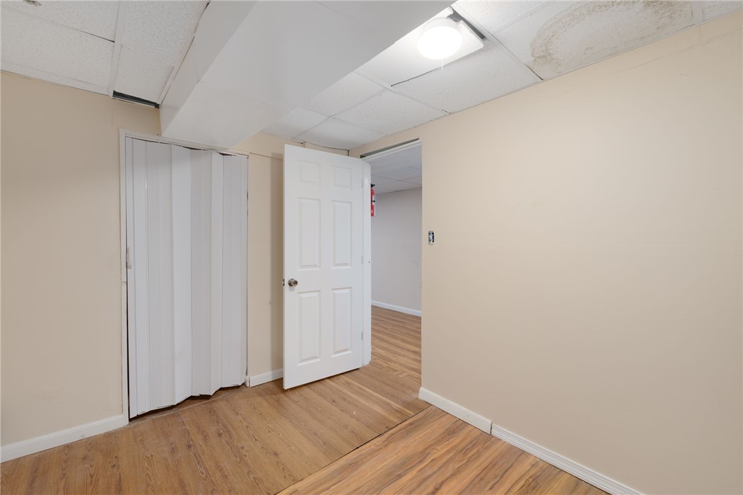 243 Killingly Street Providence, RI 02909 - Photo 18 of 46