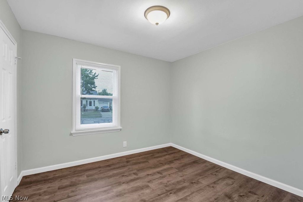 5136 Bridgewater Road Lyndhurst, OH 44124 - Photo 22 of 29 Gallery Image 22