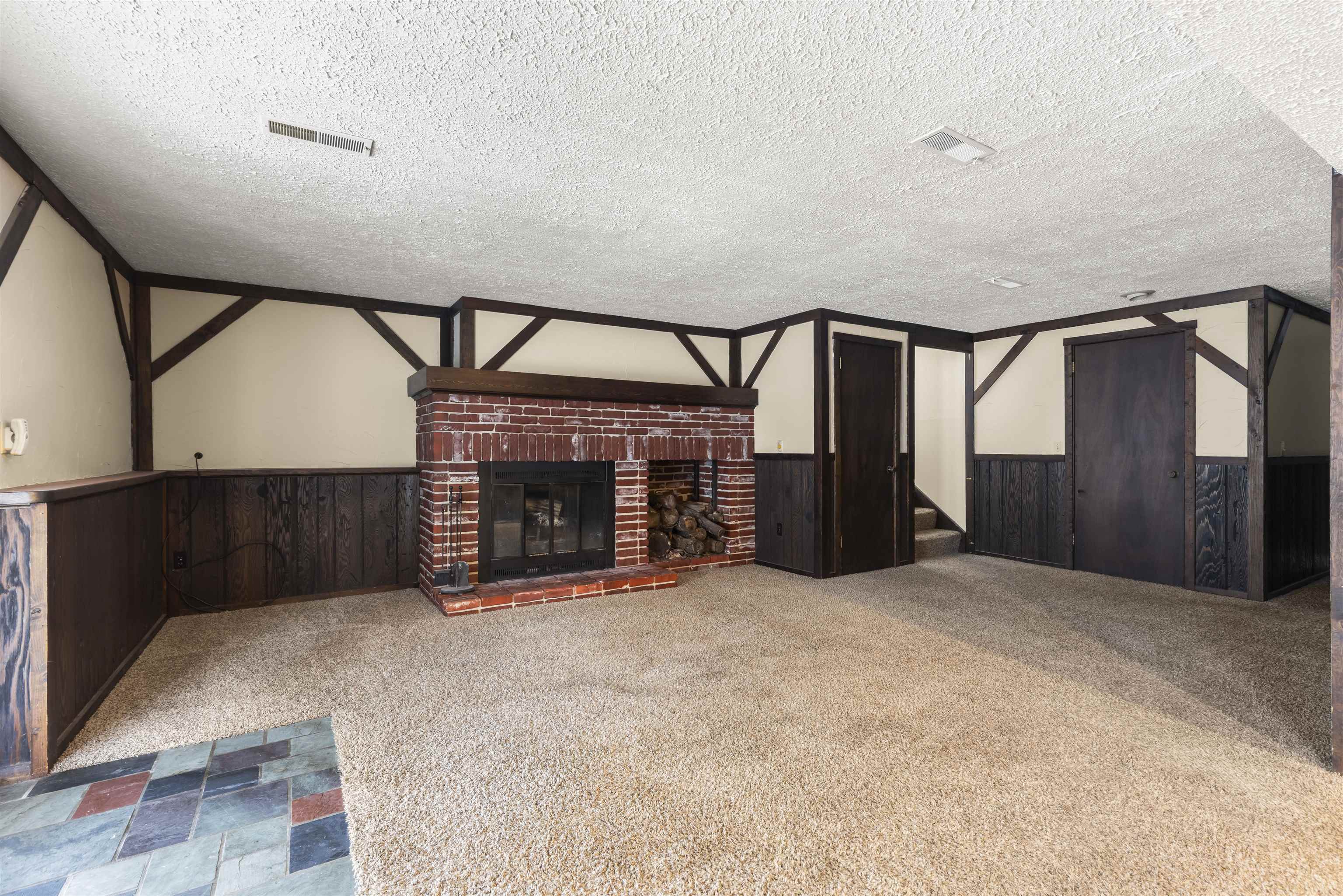 464 Valley Forge Trail Rockton, IL 61072 - Photo 11 of 24 a view of a livingroom with a staircase