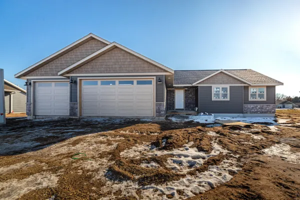 $529,900 | 1838 Arches Drive, Holmen, WI 54636