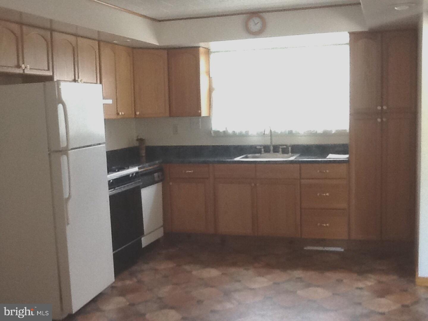 501 Dauphin Street Riverside, NJ 08075 - Photo 10 of 22