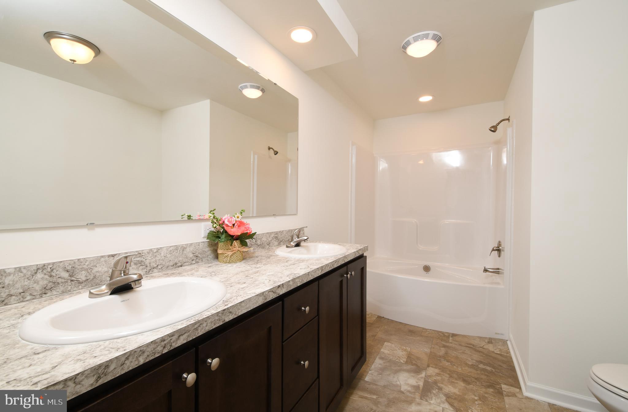26269 Hill Road Ruther Glen, VA 22546 - Photo 15 of 27 Master Bath