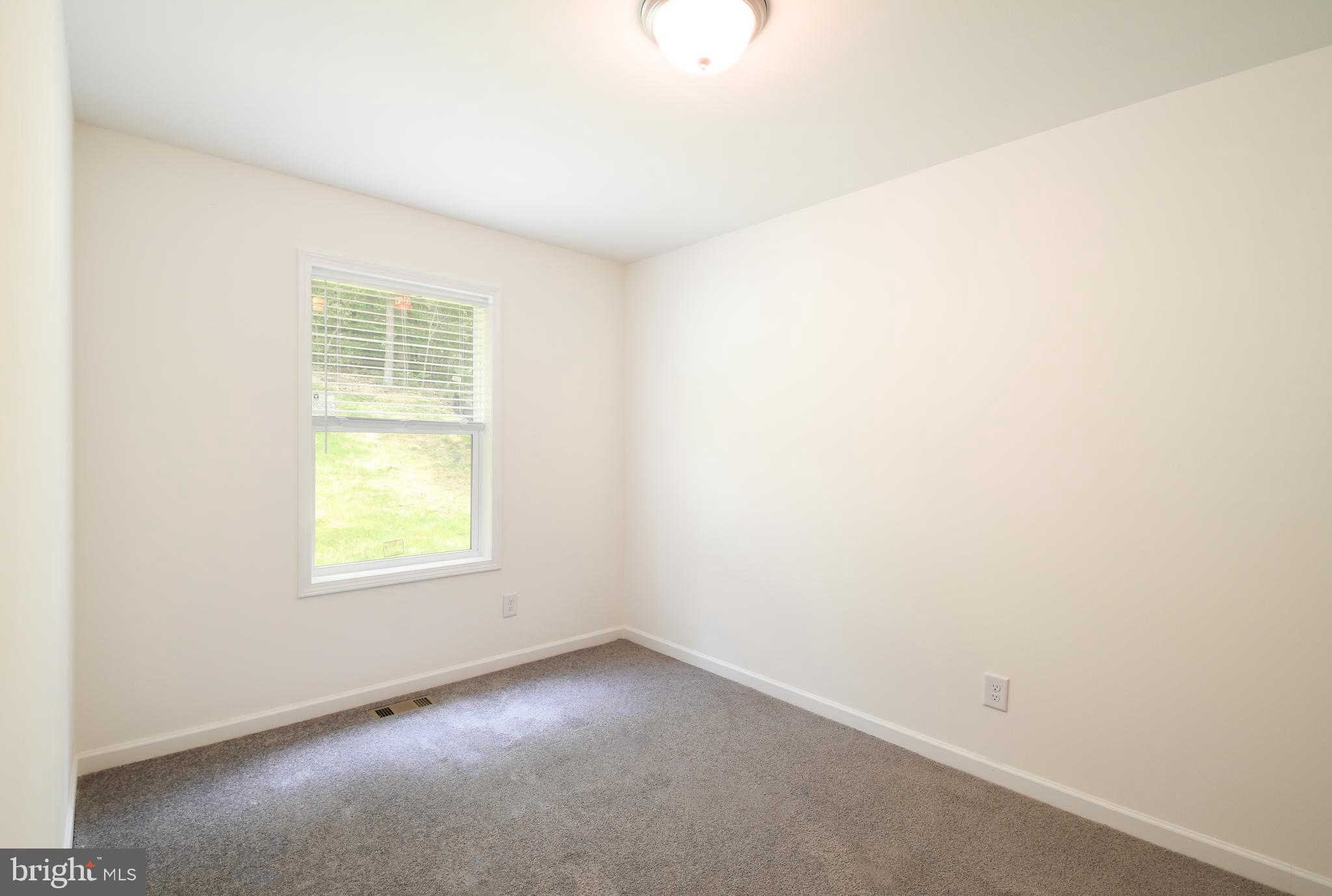 26269 Hill Road Ruther Glen, VA 22546 - Photo 19 of 27 Bedroom #3