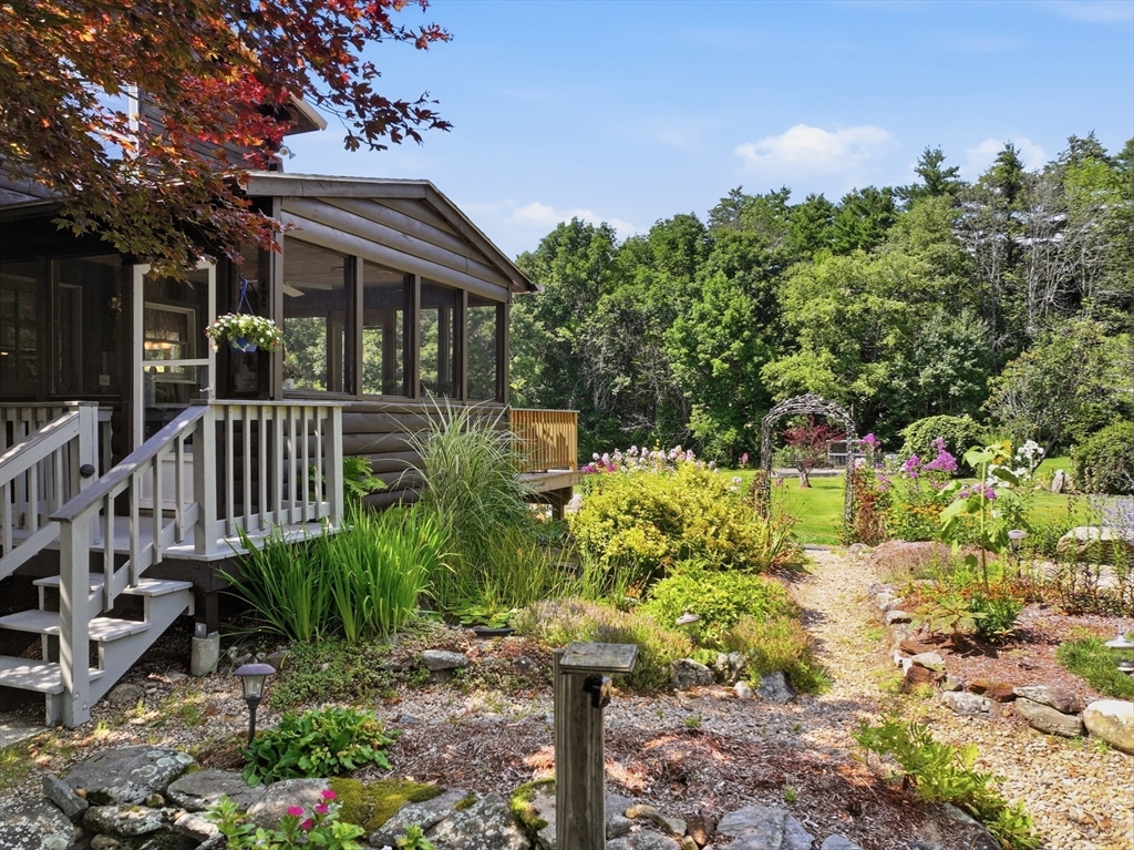 15 Thompson Road Hubbardston, MA 01452 - Photo 31 of 42 Gallery Image 31