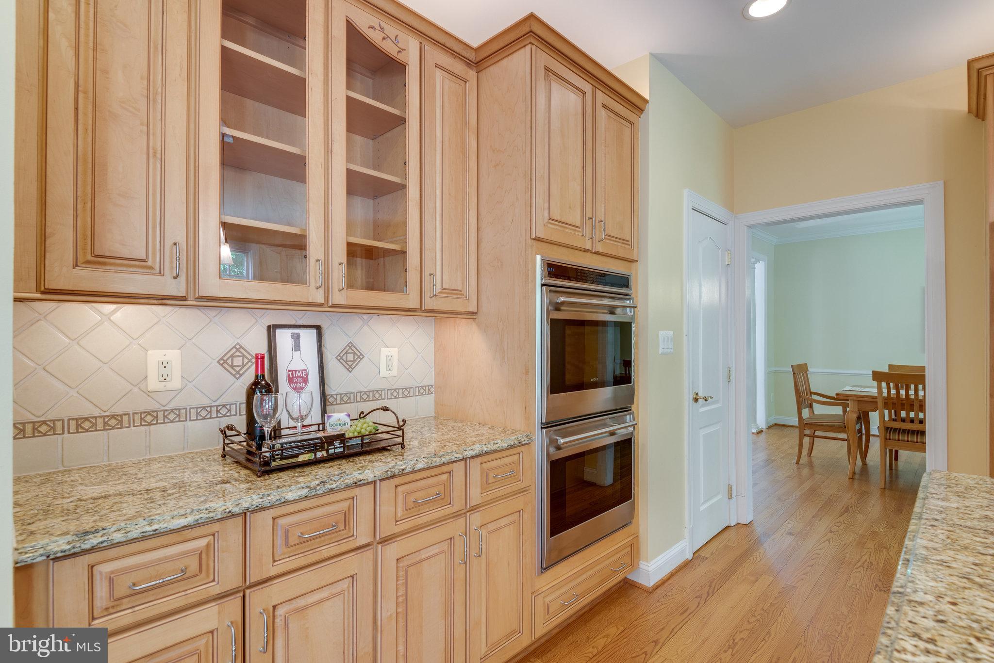 12104 North Walnut Branch Road Reston, VA 20194 - Photo 19 of 70 A serving bar for wine selections....