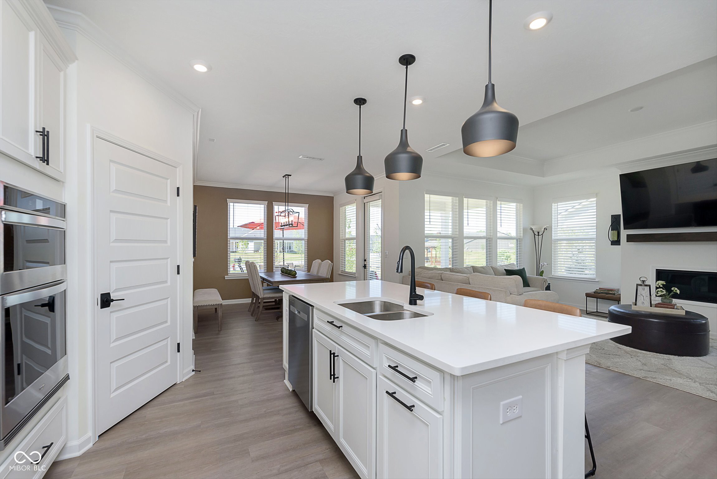 3041 Arkle Road Westfield, IN 46074 - Photo 5 of 40 Gallery Image 5