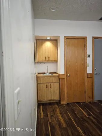$1,700 | 3175 Ravines Road, Unit 3702, Middleburg, FL 32068