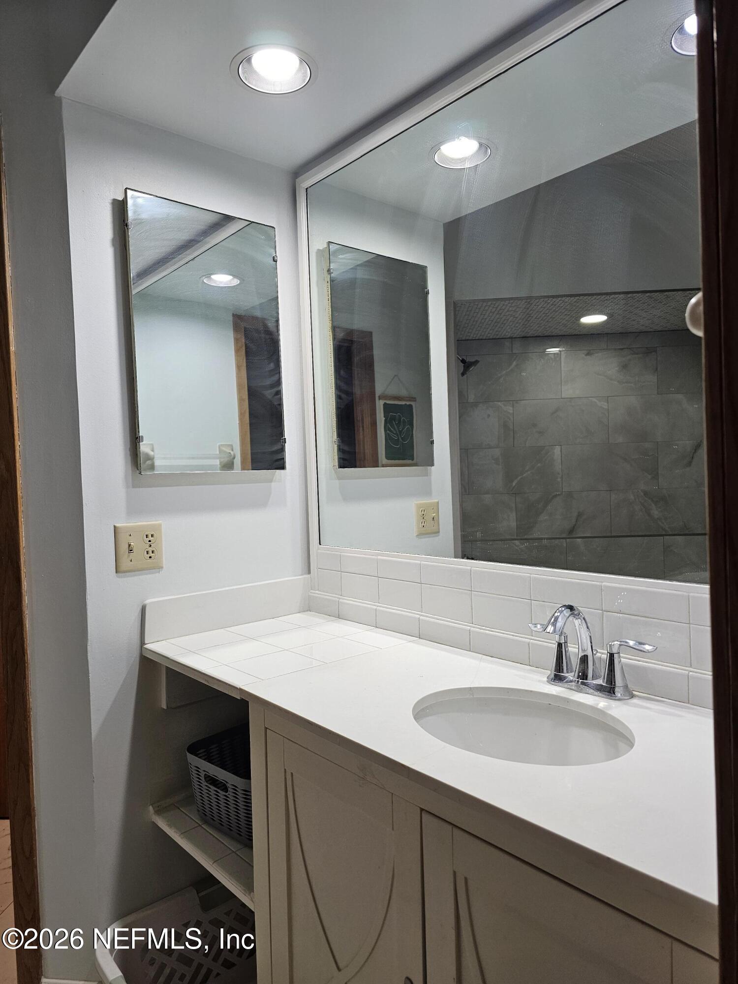 3175 Ravines Road, Unit 3702 Middleburg, FL 32068 - Photo 21 of 30 1000076412