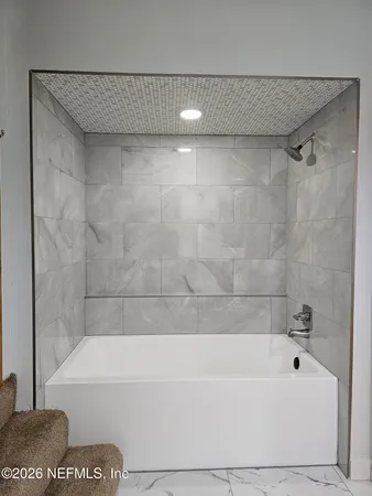 $1,700 | 3175 Ravines Road, Unit 3702, Middleburg, FL 32068