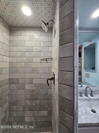 $1,700 | 3175 Ravines Road, Unit 3702, Middleburg, FL 32068