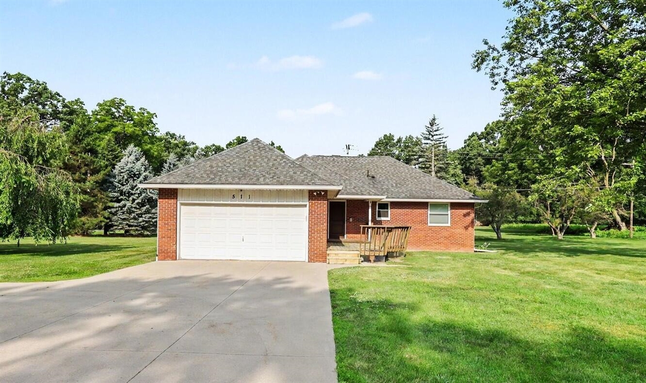 511 North Wagner Road Ann Arbor, MI 48103 - Photo 1 of 24