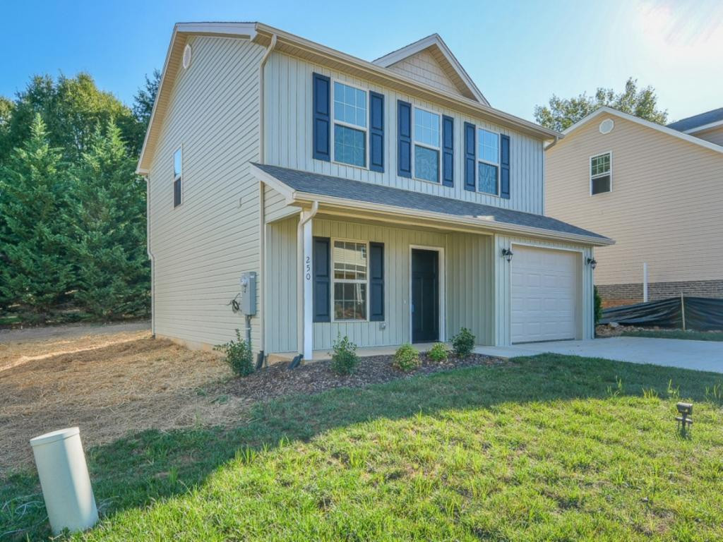 250 Ridge Pointe Johnson City, TN 37604 - Photo 2 of 36 Photo 2
