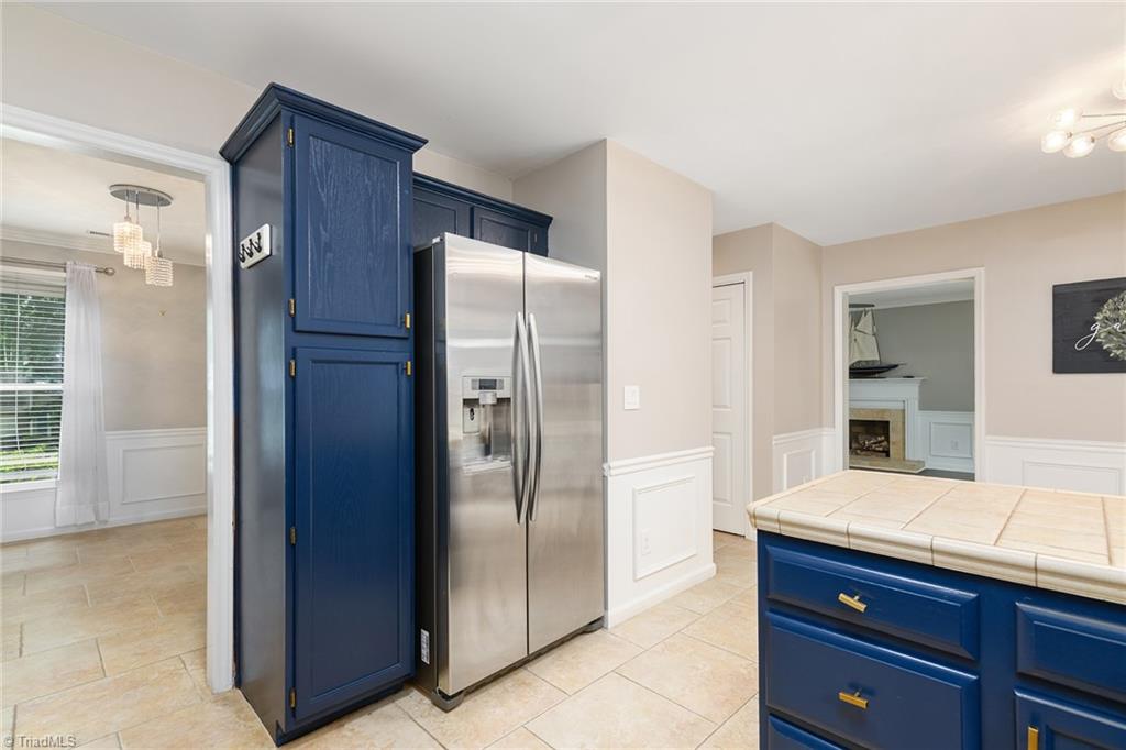 7435 Trotter Road Charlotte, NC 28216 - Photo 13 of 36 Kitchen