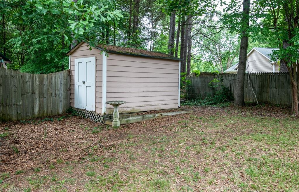 7435 Trotter Road Charlotte, NC 28216 - Photo 34 of 36 Shed